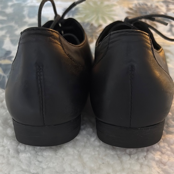 Classic Black Lace Ups - Picture 4 of 8